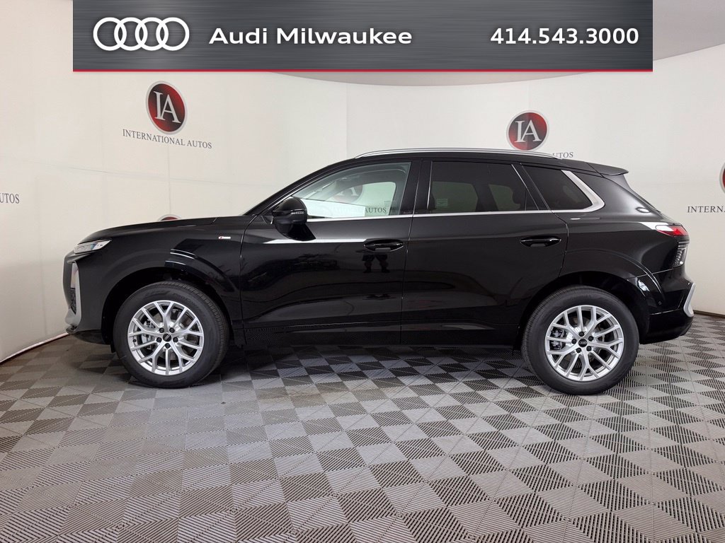 New 2026 Audi Q3 quattro 2.0T AWD/4WD image 9
