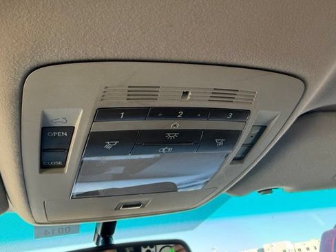 Used 2011 Lexus RX 350 AWD w/ Premium Pkg image 29