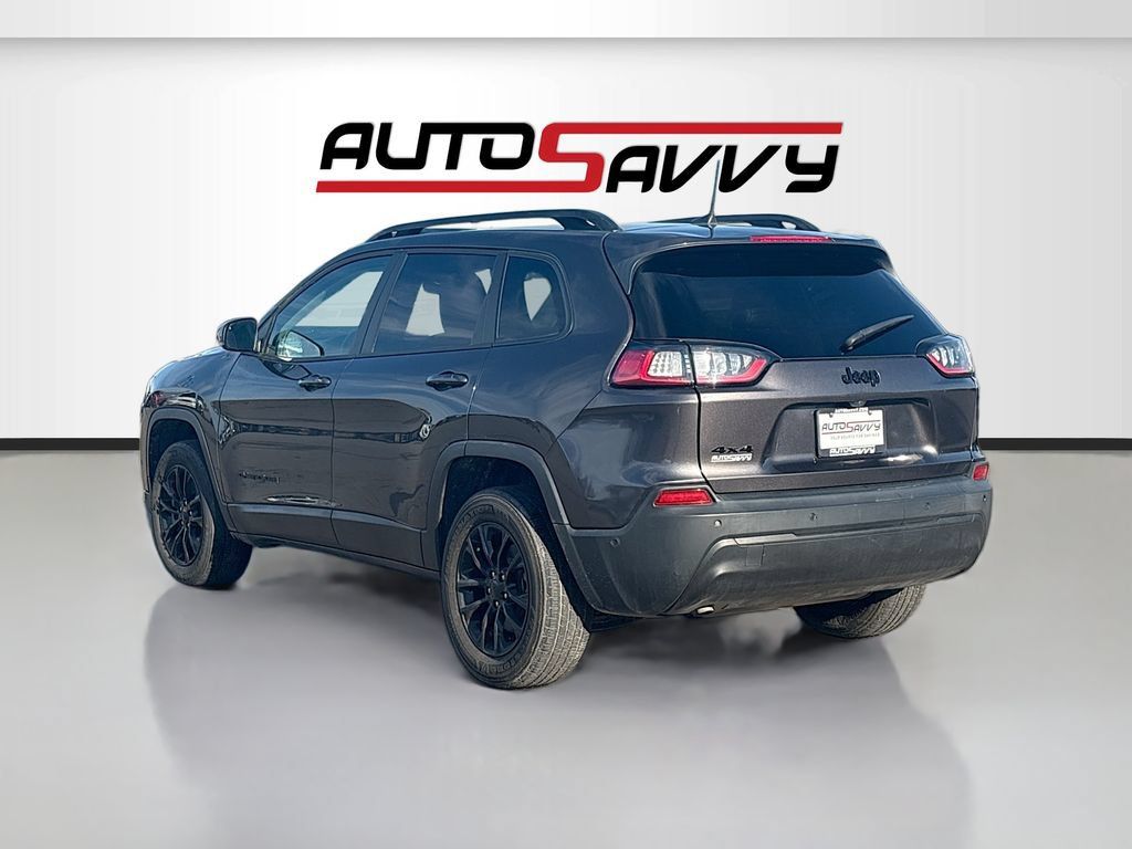 Used 2023 Jeep Cherokee Altitude Lux AWD/4WD image 5
