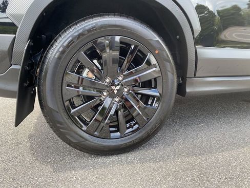 New 2025 Mitsubishi Outlander Sport AWD image 30