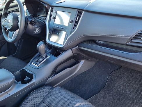 Used 2020 Subaru Outback 2.5i image 17