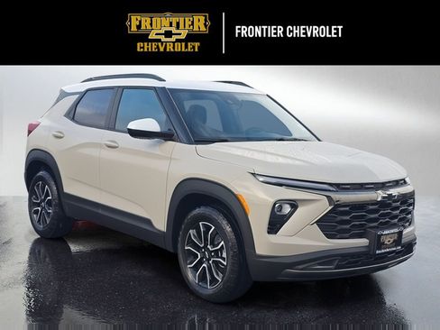 New 2026 Chevrolet TrailBlazer ACTIV w/ Convenience Package AWD/4WD image 1