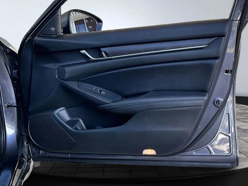 Used 2020 Honda Accord EX-L image 25