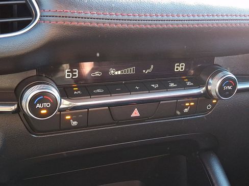 Used 2025 MAZDA MAZDA3 Carbon image 16