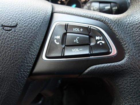 Used 2019 Ford Escape SE AWD/4WD image 18