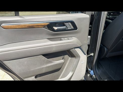 New 2026 Chevrolet Tahoe High Country AWD/4WD image 23