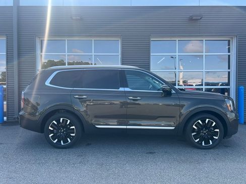 Used 2023 Kia Telluride SX FWD image 4