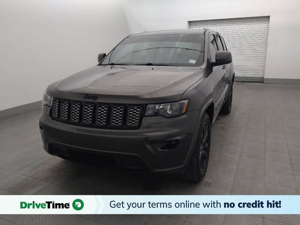 Used 2020 Jeep Grand Cherokee Altitude RWD image 1