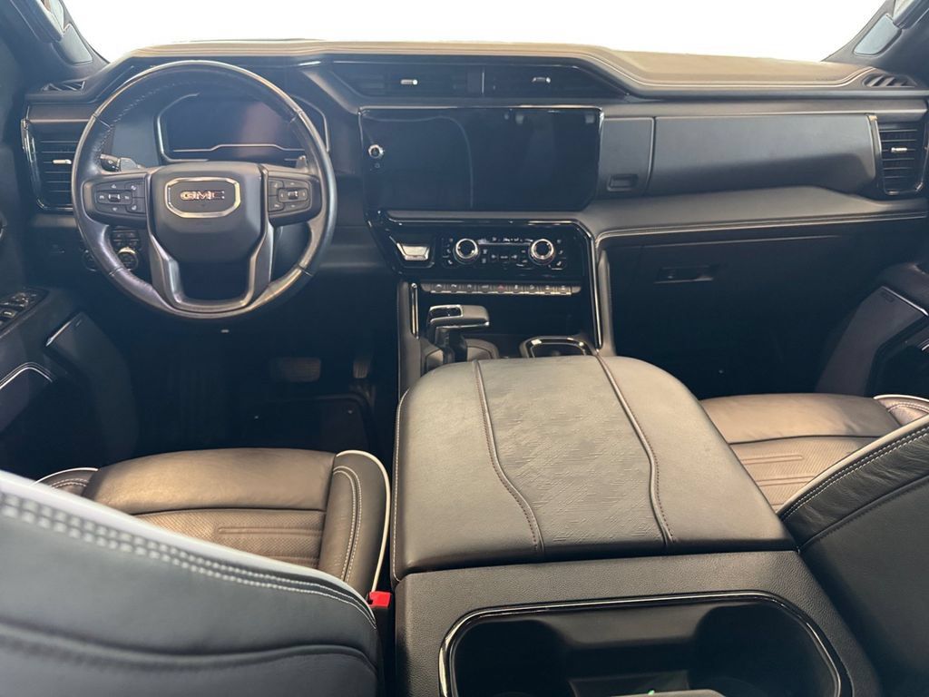 Used 2024 GMC Sierra 1500 AT4X AWD/4WD image 12