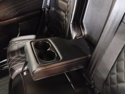 Used 2024 Ford Escape SE w/ PHEV Premium Package image 20