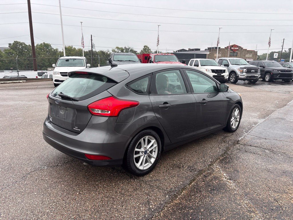 Used 2016 Ford Focus SE FWD image 7