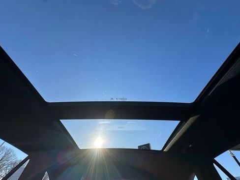 New 2026 Mercedes-Benz GLC 300 4MATIC image 16