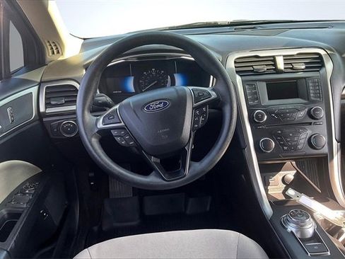 Certified 2017 Ford Fusion S image 5