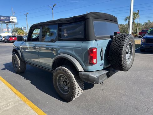 Used 2022 Ford Bronco Black Diamond image 6