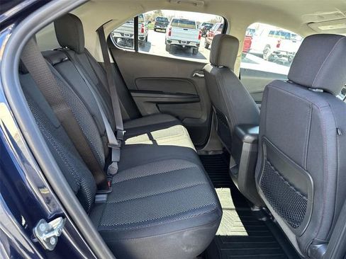 Certified 2017 Chevrolet Equinox LT w/ Convenience Package image 4