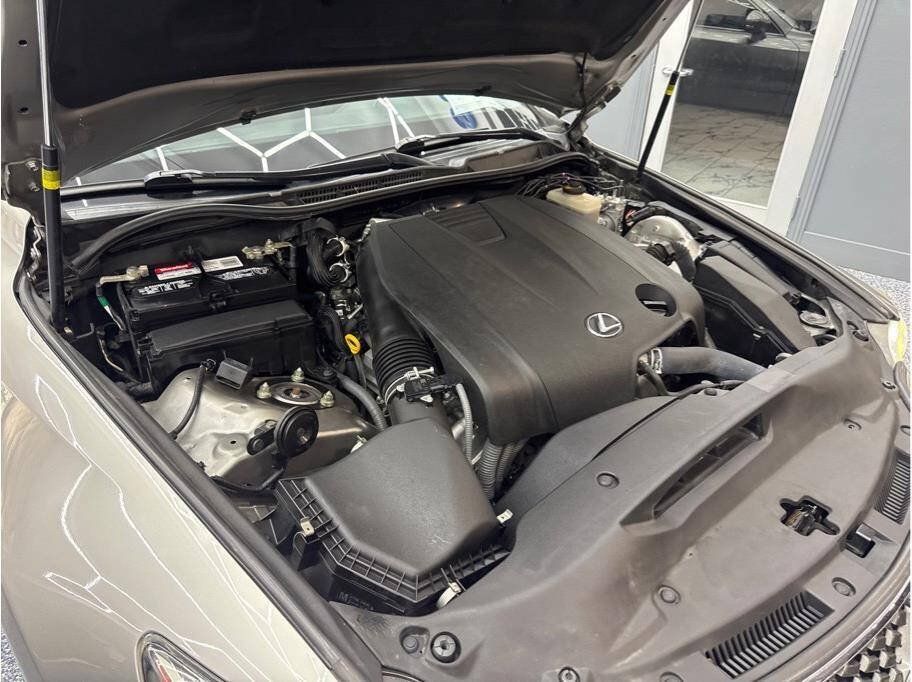 Used 2015 Lexus IS 250 w/ F-Sport Package RWD image 23
