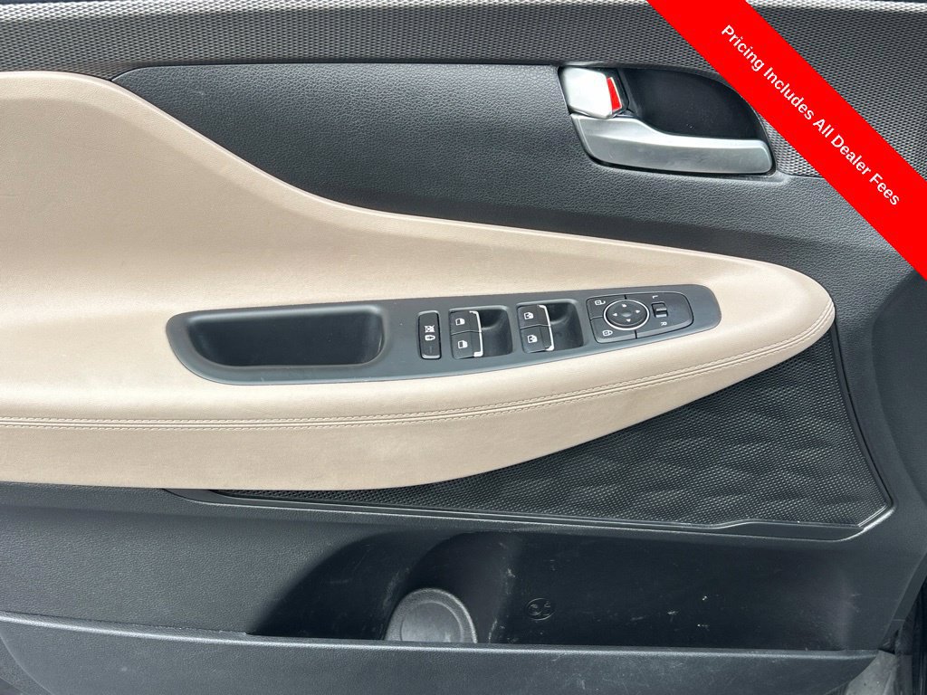 Used 2020 Hyundai Santa Fe SEL FWD image 4