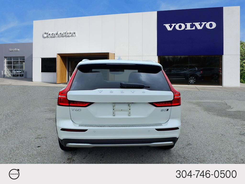 New 2026 Volvo V60 B5 Cross Country Plus w/ Protection Package Premier AWD/4WD image 4