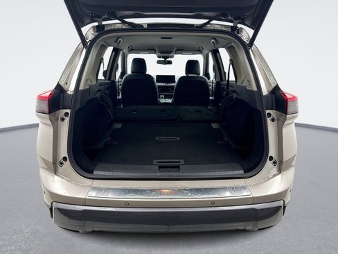 Used 2024 Nissan Rogue SL image 23