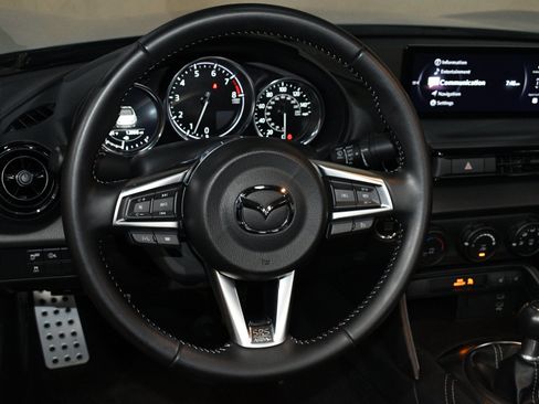 Used 2025 MAZDA MX-5 Miata Club w/ Brembo/BBS Recaro Package RWD image 23