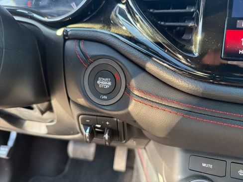 Used 2024 Dodge Durango GT image 22