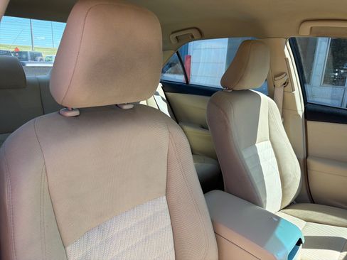 Used 2016 Toyota Camry LE FWD image 24