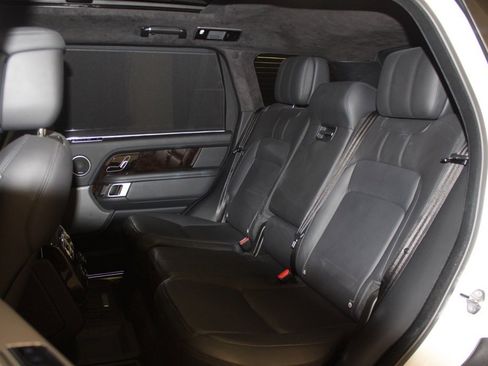 Used 2021 Land Rover Range Rover P525 Westminster Edition LWB image 37