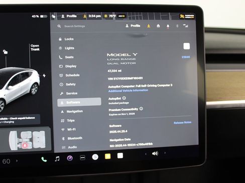 Used 2021 Tesla Model Y Long Range image 18