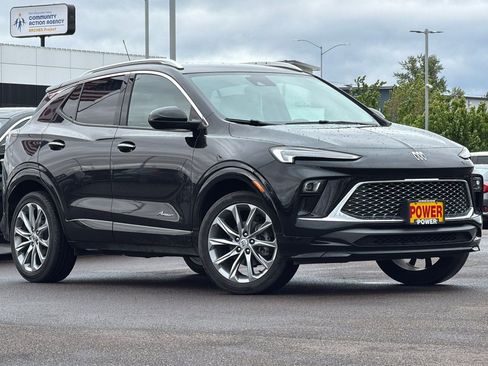 Used 2024 Buick Encore GX Avenir AWD/4WD image 2