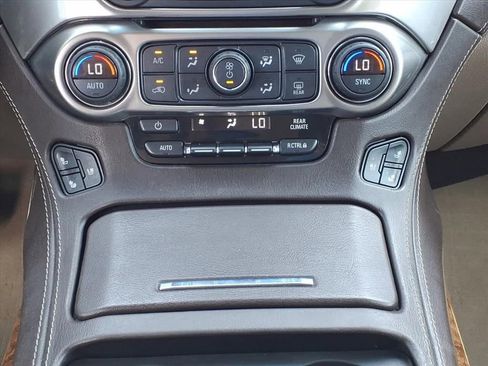 Used 2019 Chevrolet Suburban Premier w/ RST 6.2L Performance Edition image 26