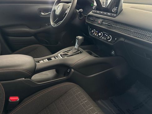 Certified 2024 Honda HR-V Sport image 33
