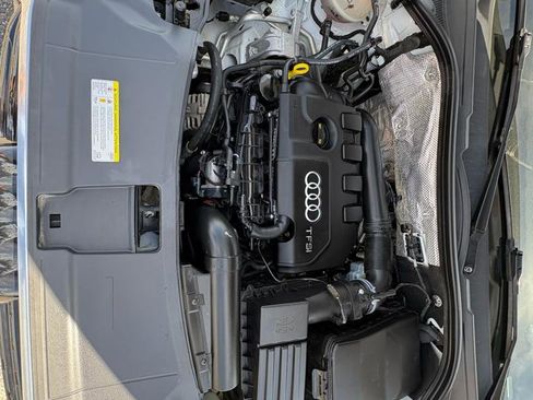 Used 2016 Audi Q3 2.0T Prestige AWD/4WD image 38