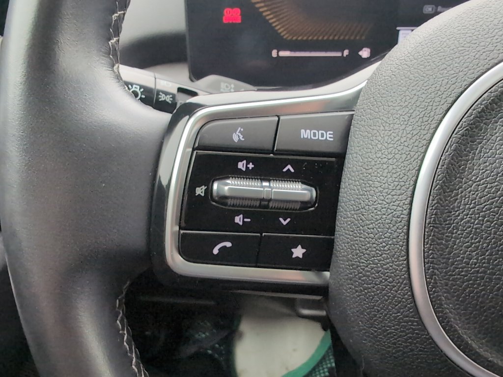 Used 2024 Kia Sorento X-Line EX AWD/4WD image 18