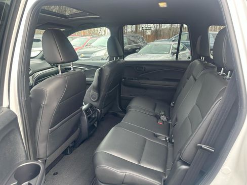 Used 2023 Honda Passport EX-L image 13