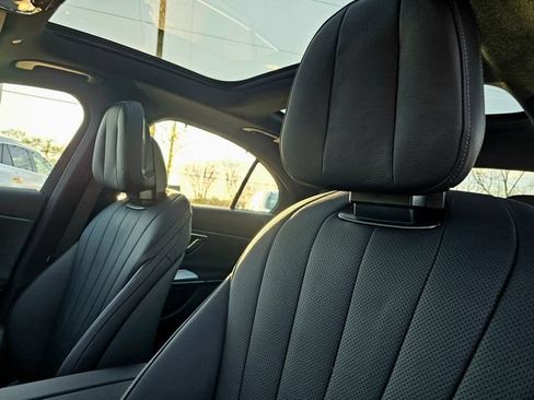 New 2026 Mercedes-Benz E 450 4MATIC Sedan image 17