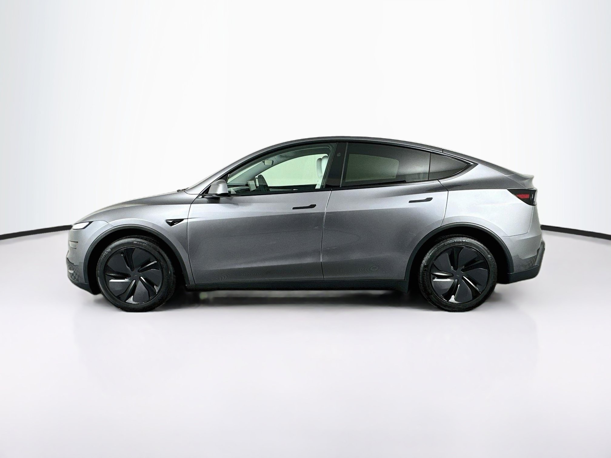 Used 2026 Tesla Model Y Long Range AWD/4WD image 4
