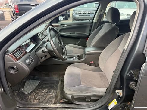 Used 2013 Chevrolet Impala LT w/ LT Sunroof Package image 13