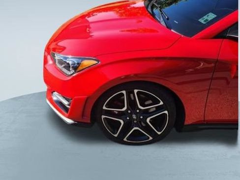 Used 2022 Hyundai Veloster N FWD image 38