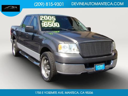 Used 2005 Ford F150 XLT image 1