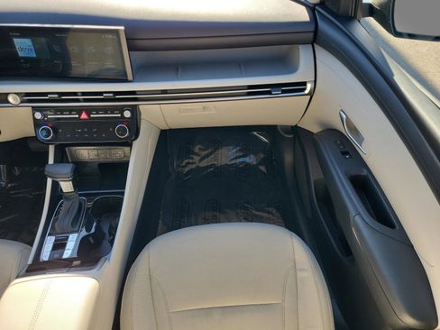 Certified 2025 Hyundai Tucson SEL image 13