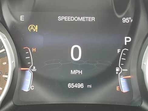 Used 2018 Jeep Compass Latitude w/ Popular Equipment Group FWD image 32