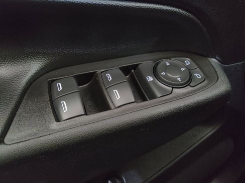 Used 2019 Chevrolet Equinox LT image 27