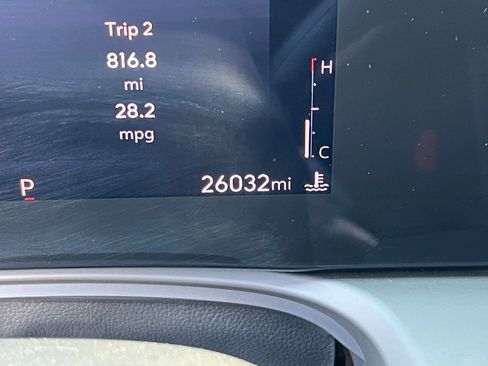 Used 2025 Buick Encore GX Preferred image 36