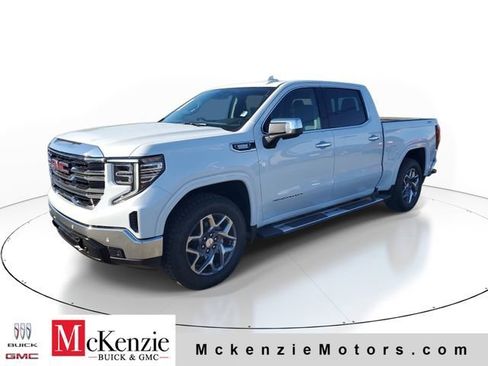 New 2026 GMC Sierra 1500 SLT w/ SLT Premium Plus Package AWD/4WD image 2