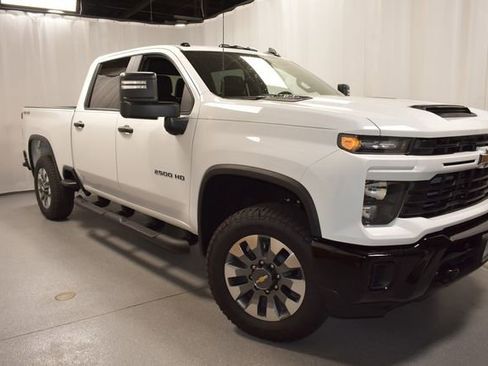 New 2026 Chevrolet Silverado 2500 Custom w/ Custom Value Package AWD/4WD image 2