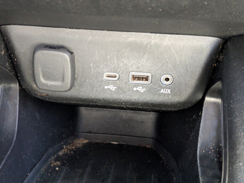 Used 2023 Chevrolet TrailBlazer LS FWD image 20