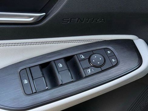 New 2026 Nissan Sentra SL w/ Floor Mat Package FWD image 21