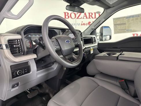 New 2026 Ford F250 XL w/ XL Chrome Package image 14