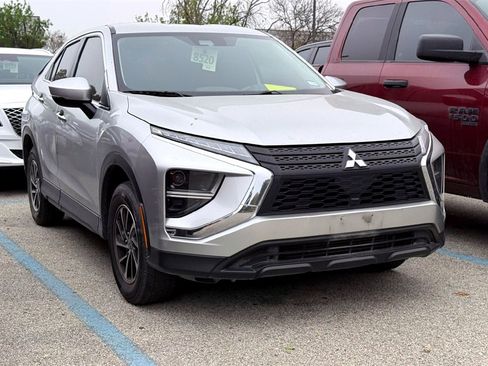 Used 2022 Mitsubishi Eclipse Cross ES image 1