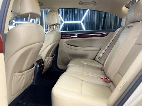 Used 2012 Hyundai Genesis 3.8 image 43